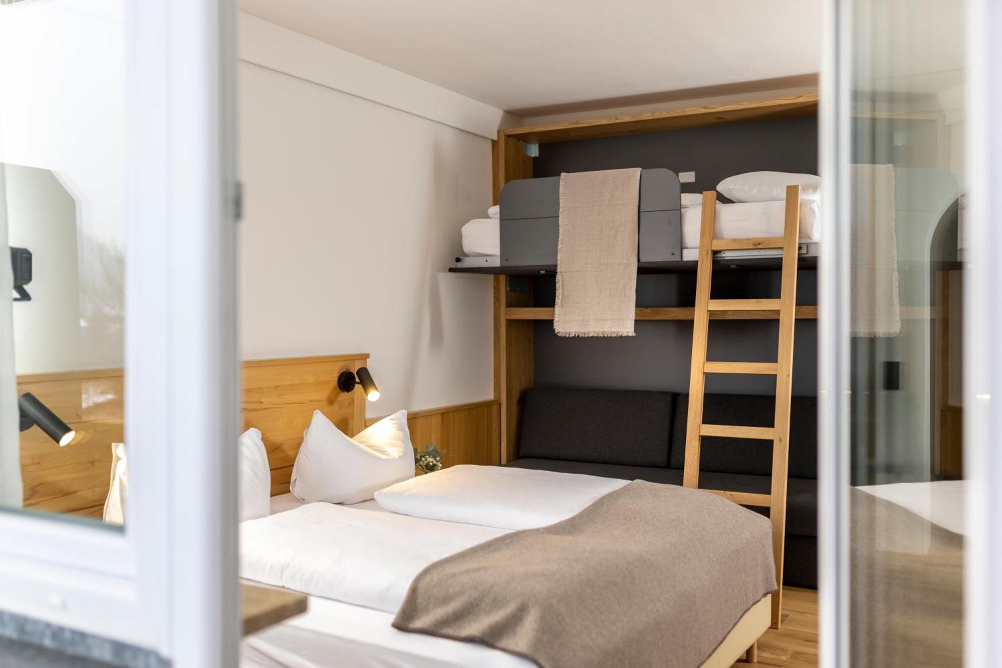 Hotel Moarhof เลียนซ์ ภายนอก รูปภาพ