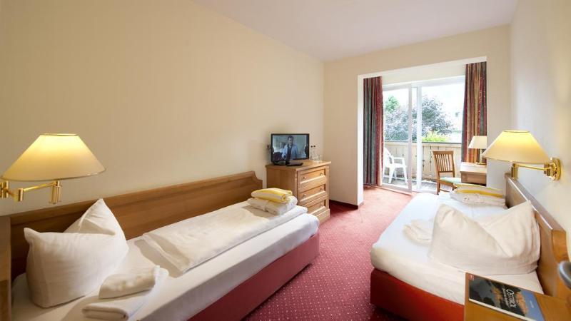 Hotel Moarhof เลียนซ์ ภายนอก รูปภาพ